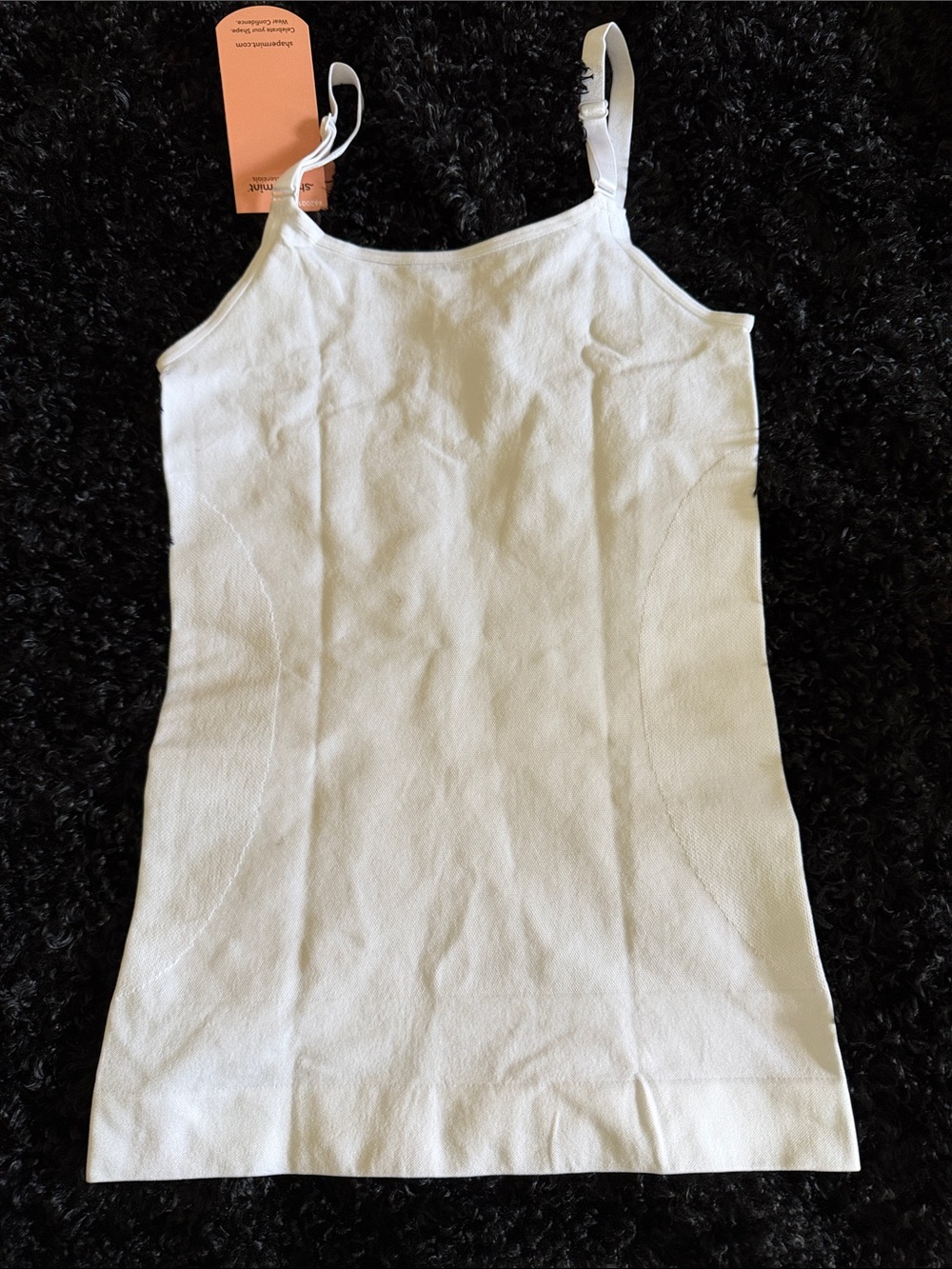 athletica White Ribbed Camisole Tank - Picture 6 of 8